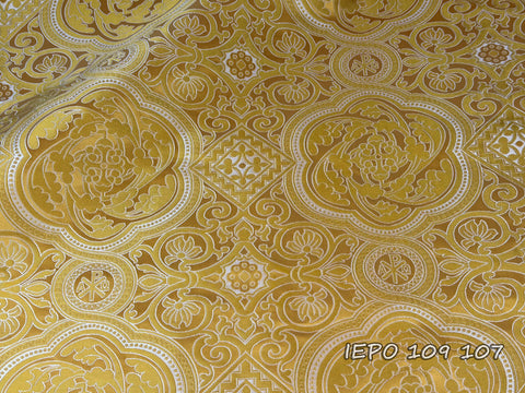 Clerical brocade Alpha-Omega, Chi-Rho with crosses (IERO 109)