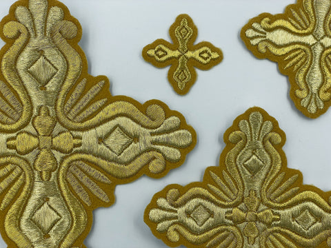 Set of embroidered crosses ‘Alexandria’ in 6 colors