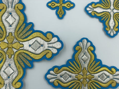 Set of embroidered crosses ‘Alexandria’ in 6 colors