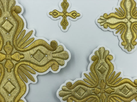 Set of embroidered crosses ‘Alexandria’ in 6 colors