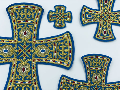 Set of embroidered crosses ‘SMALTO’ in 4 colors