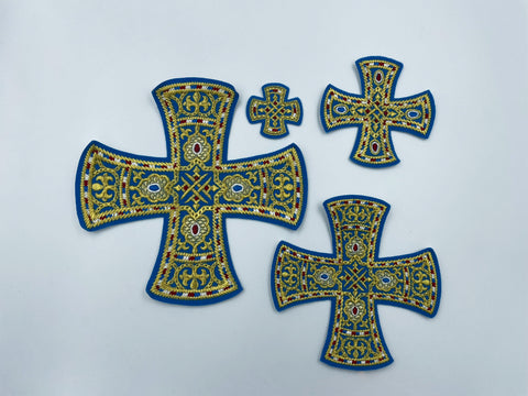 Set of embroidered crosses ‘SMALTO’ in 4 colors