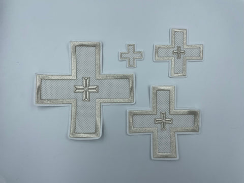 Set of embroidered crosses ‘Paros’ in 5 colors