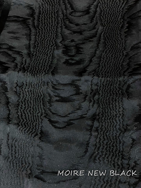 Moire New with a wavy look