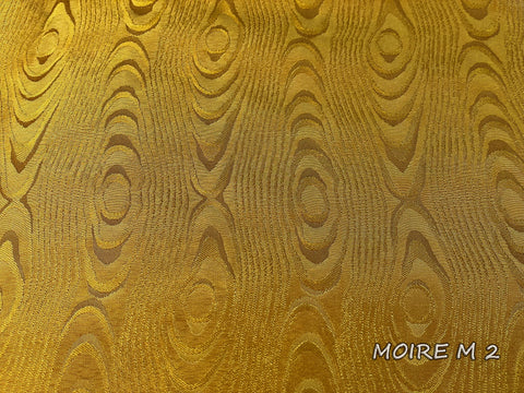 Moire metallic fabric with a wavy look