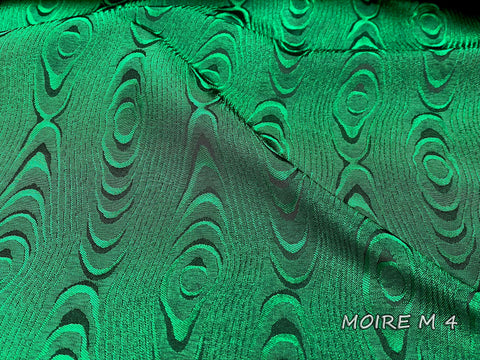 Moire metallic fabric with a wavy look