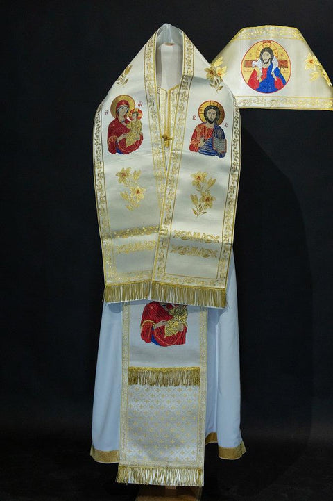 Omophorion ‘Panagia Vrefokratousa’ on a white background -  Liturgical Fabrics